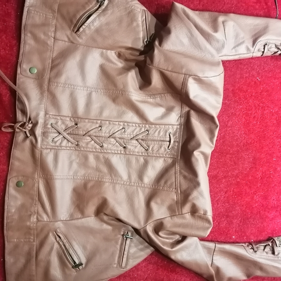 Brown faux leather jacket - Picture 4 of 10